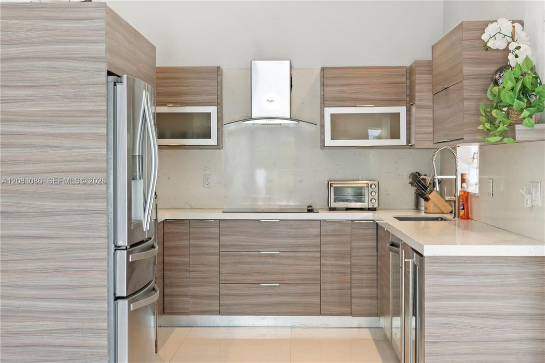 For Rent: $9,990 (4 beds, 3 baths, 2248 Square Feet)