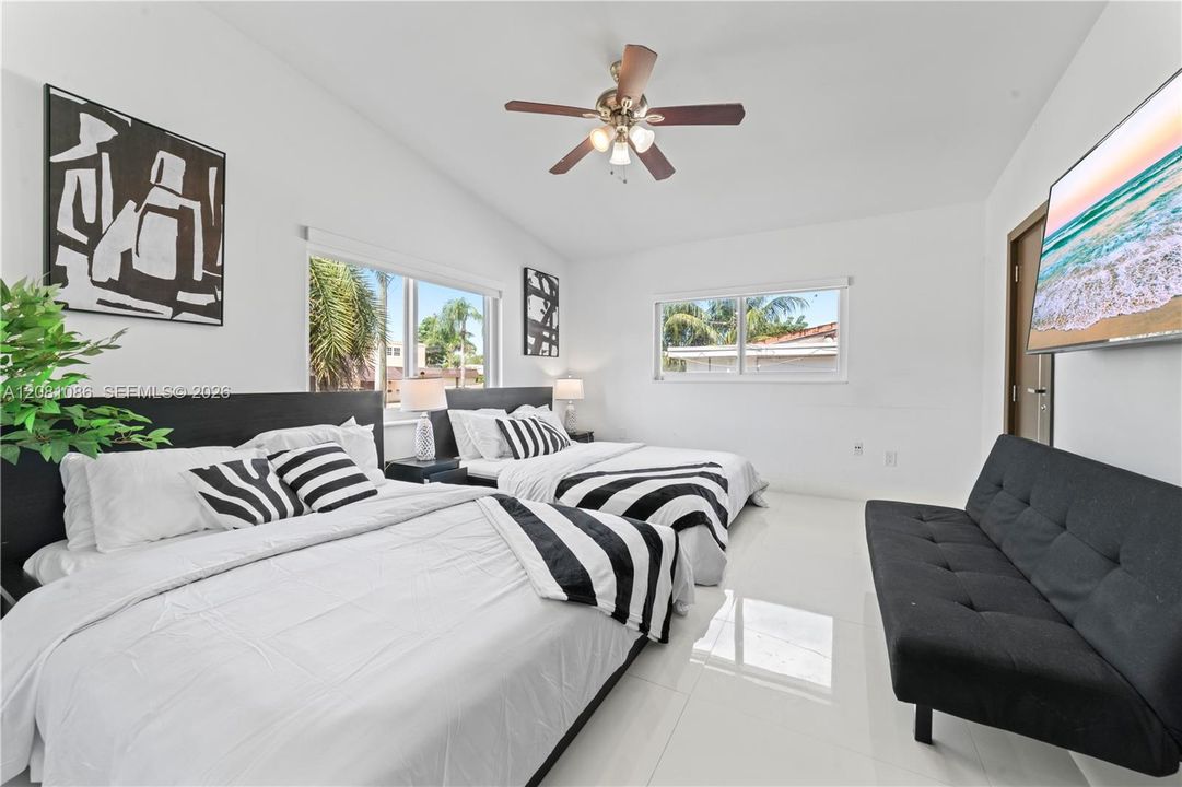 For Rent: $9,990 (4 beds, 3 baths, 2248 Square Feet)