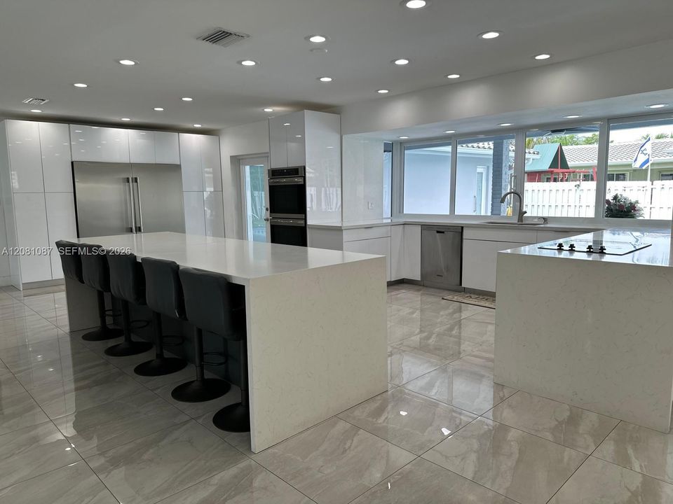 En Venta: $1,750,000 (4 camas, 3 baños, 0 Pies cuadrados)