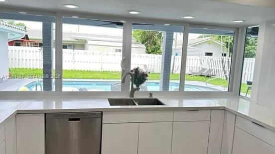 En Venta: $1,750,000 (4 camas, 3 baños, 0 Pies cuadrados)