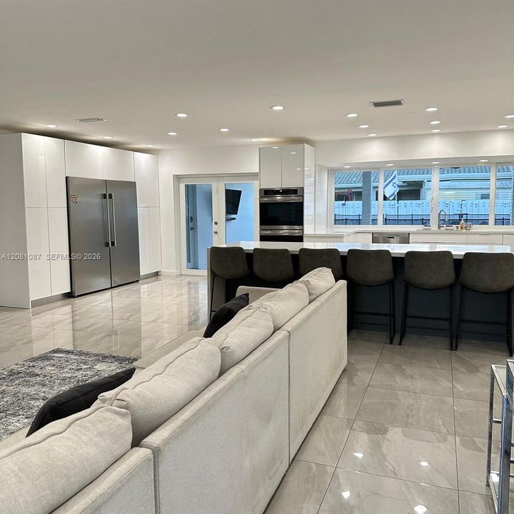 En Venta: $1,750,000 (4 camas, 3 baños, 0 Pies cuadrados)