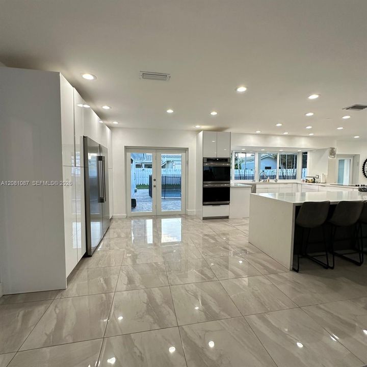 En Venta: $1,750,000 (4 camas, 3 baños, 0 Pies cuadrados)