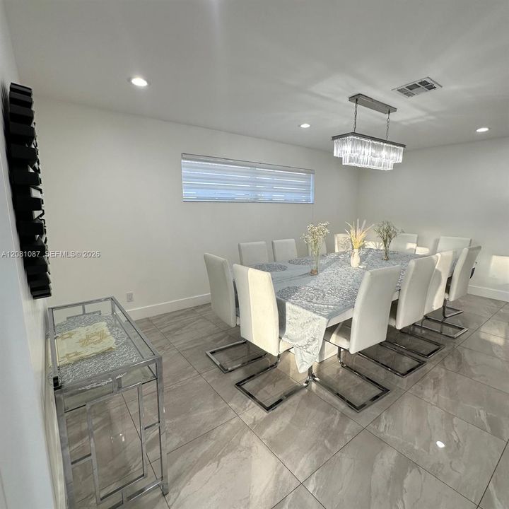 En Venta: $1,750,000 (4 camas, 3 baños, 0 Pies cuadrados)