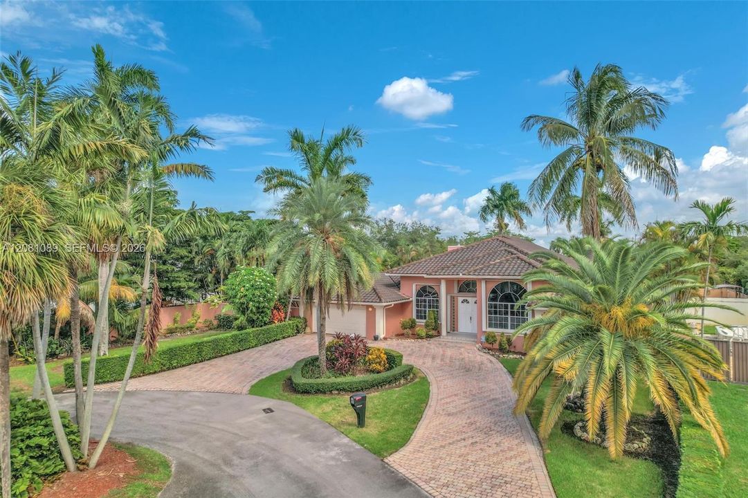 For Sale: $1,499,000 (4 beds, 3 baths, 3578 Square Feet)