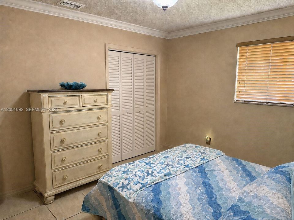 Second bedroom