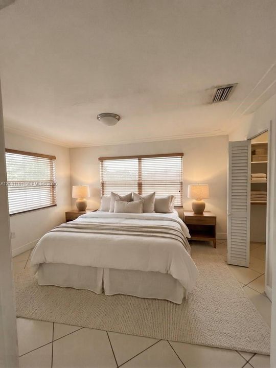 For Rent: $2,790 (2 beds, 1 baths, 2870 Square Feet)