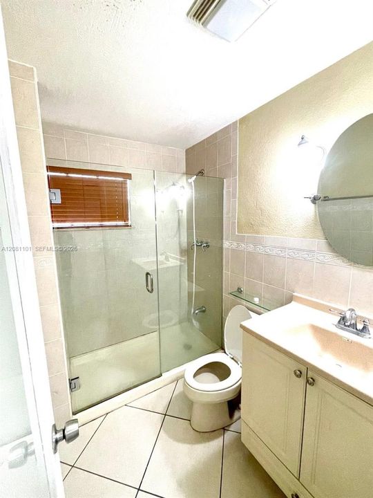 For Rent: $2,790 (2 beds, 1 baths, 2870 Square Feet)