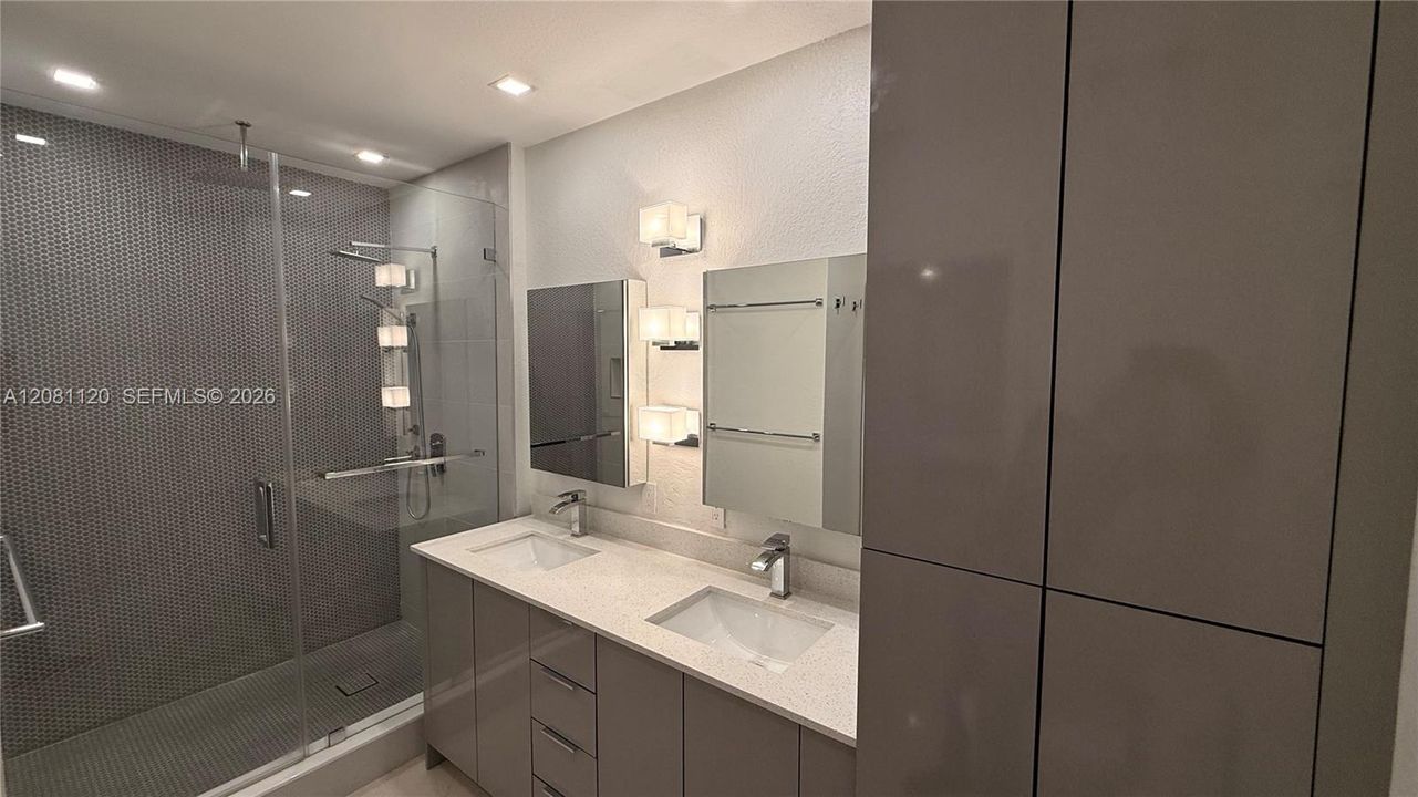 For Rent: $4,600 (3 beds, 2 baths, 1480 Square Feet)
