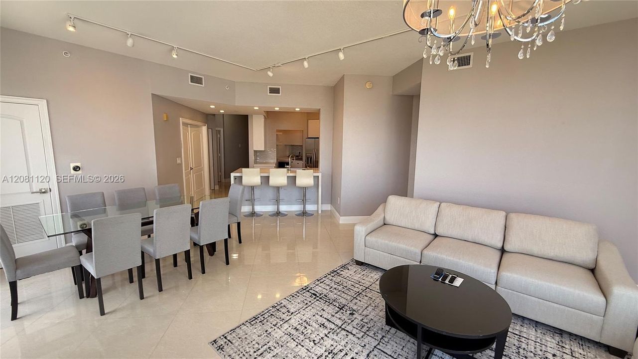 For Rent: $4,600 (3 beds, 2 baths, 1480 Square Feet)
