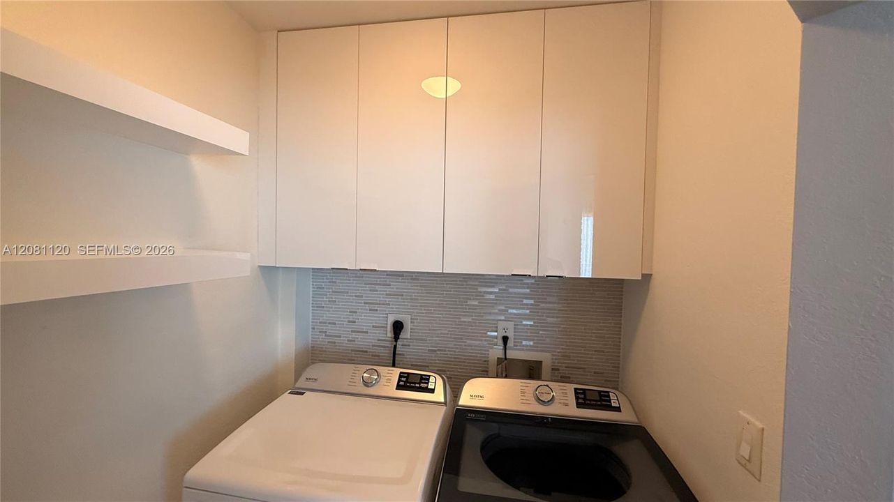 For Rent: $4,600 (3 beds, 2 baths, 1480 Square Feet)