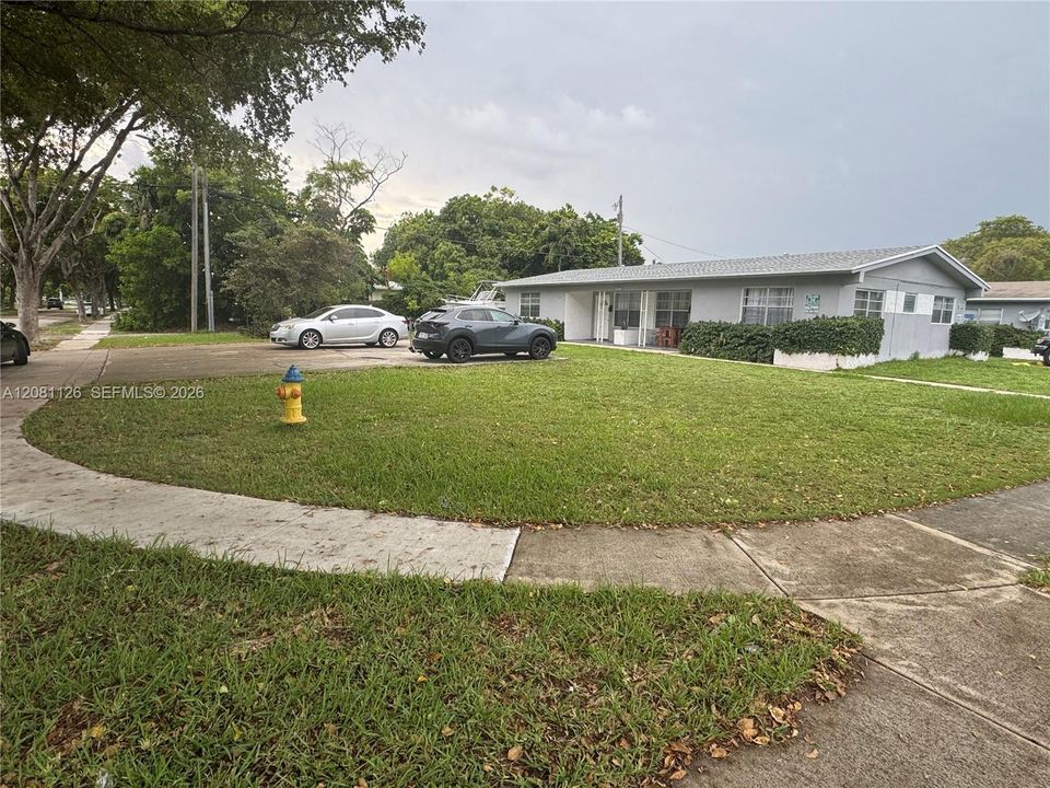 En Venta: $249,000 (0.08 acres)