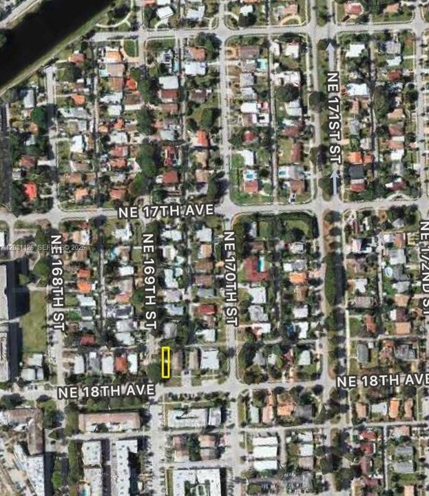 En Venta: $249,000 (0.08 acres)