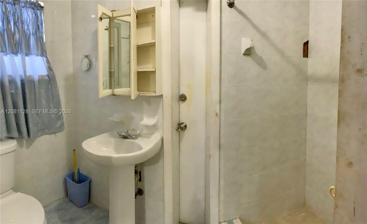 En Venta: $445,000 (3 camas, 1 baños, 1524 Pies cuadrados)