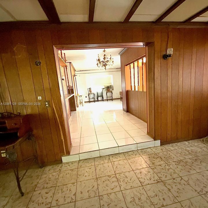 En Venta: $445,000 (3 camas, 1 baños, 1524 Pies cuadrados)