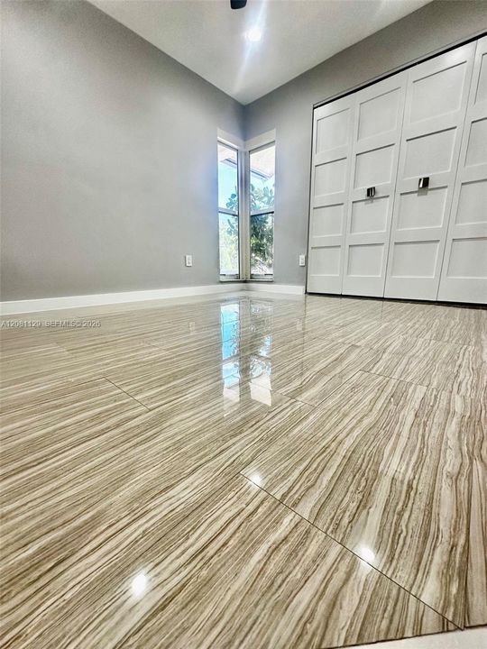For Rent: $4,000 (3 beds, 2 baths, 1582 Square Feet)