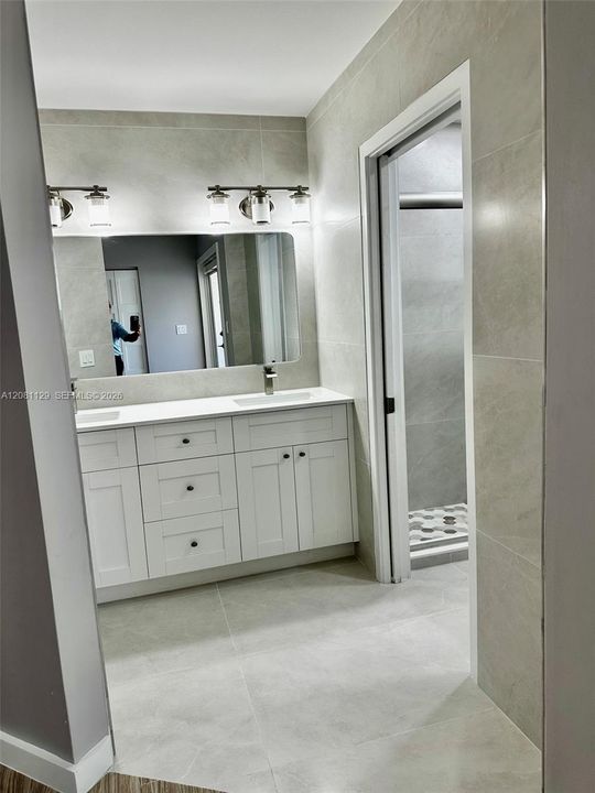 For Rent: $4,000 (3 beds, 2 baths, 1582 Square Feet)