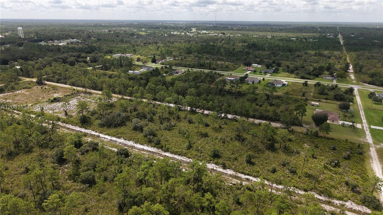 待售: $25,000 (0.50 acres)