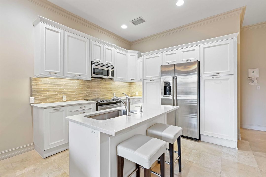 150 NE 6th ave K - 25