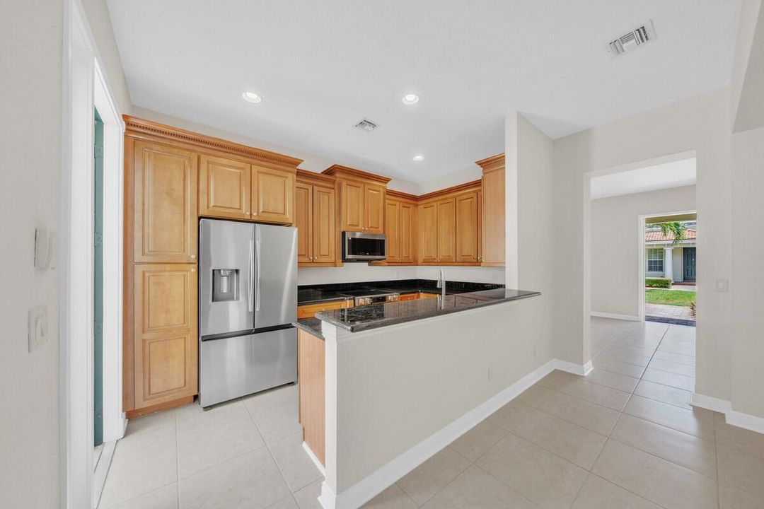 12 Kitchen