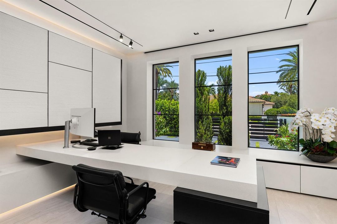 Office 4