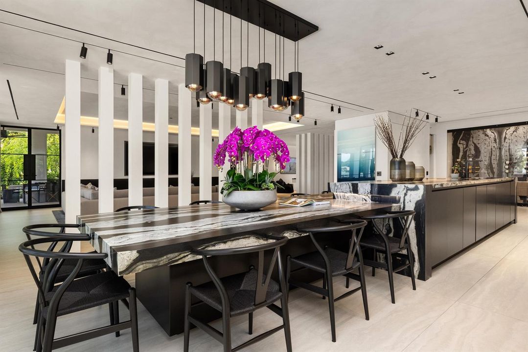 Kitchen 16