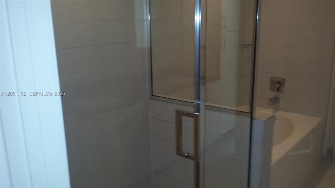 В аренду: $4,350 (2 спален, 2 ванн, 1390 Квадратных фут)