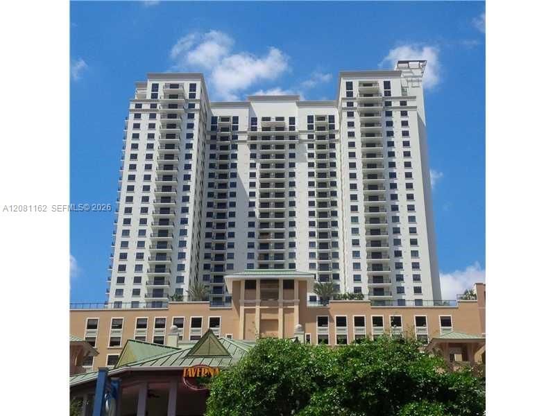 В аренду: $4,350 (2 спален, 2 ванн, 1390 Квадратных фут)
