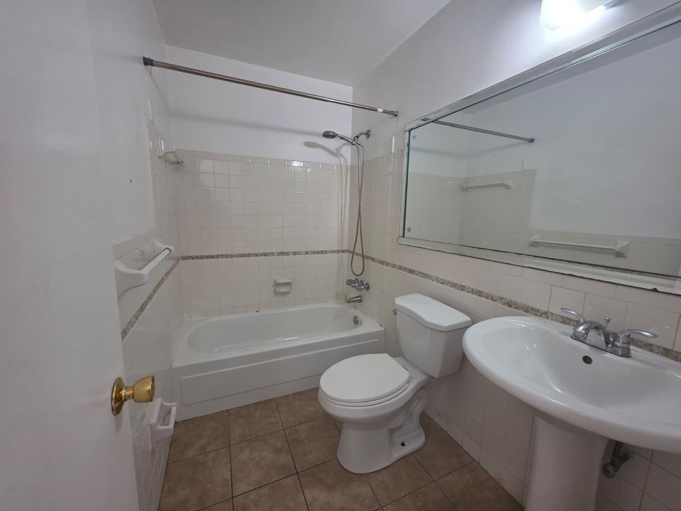 Social Bathroom