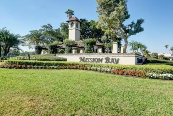 For Rent: $4,800 (4 beds, 2 baths, 1830 Square Feet)