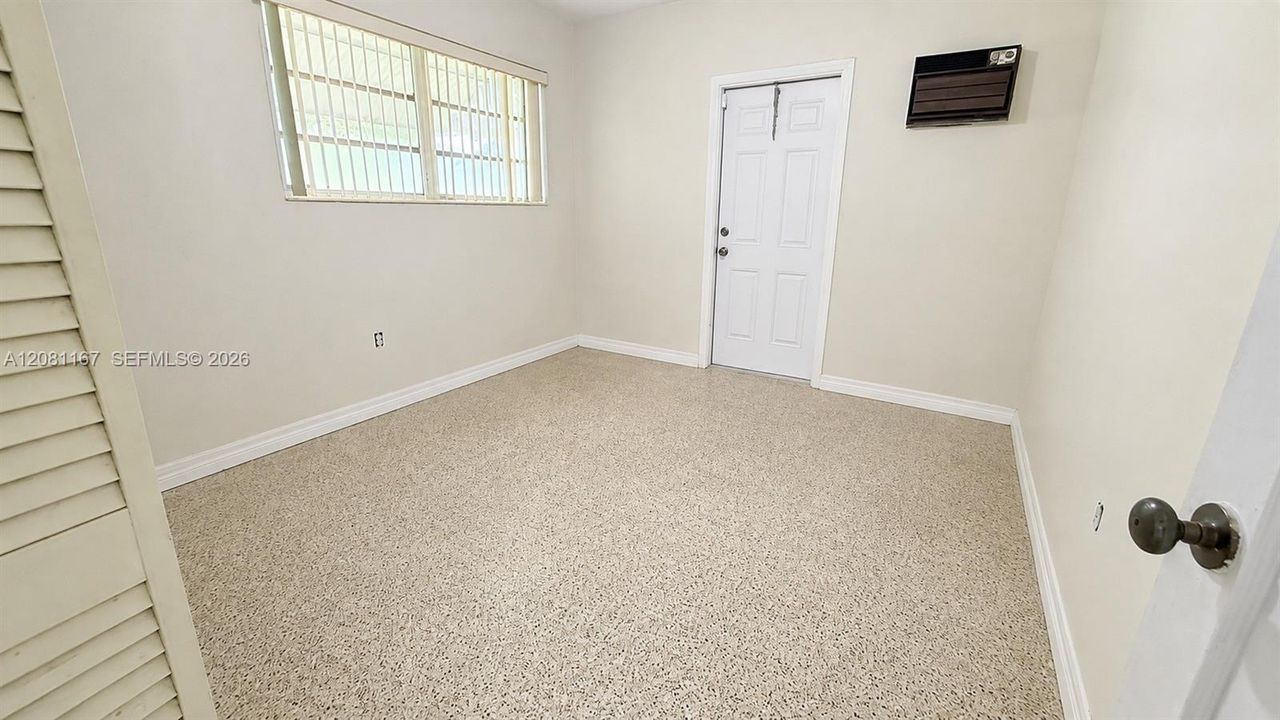En Venta: $599,900 (3 camas, 2 baños, 1200 Pies cuadrados)