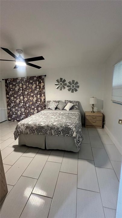 En Renta: $1,600 (1 camas, 1 baños, 720 Pies cuadrados)