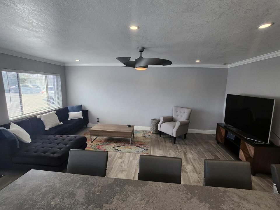 111-living room
