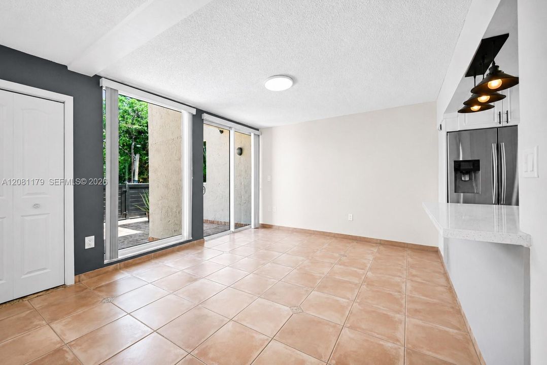 For Rent: $3,800 (4 beds, 3 baths, 1970 Square Feet)