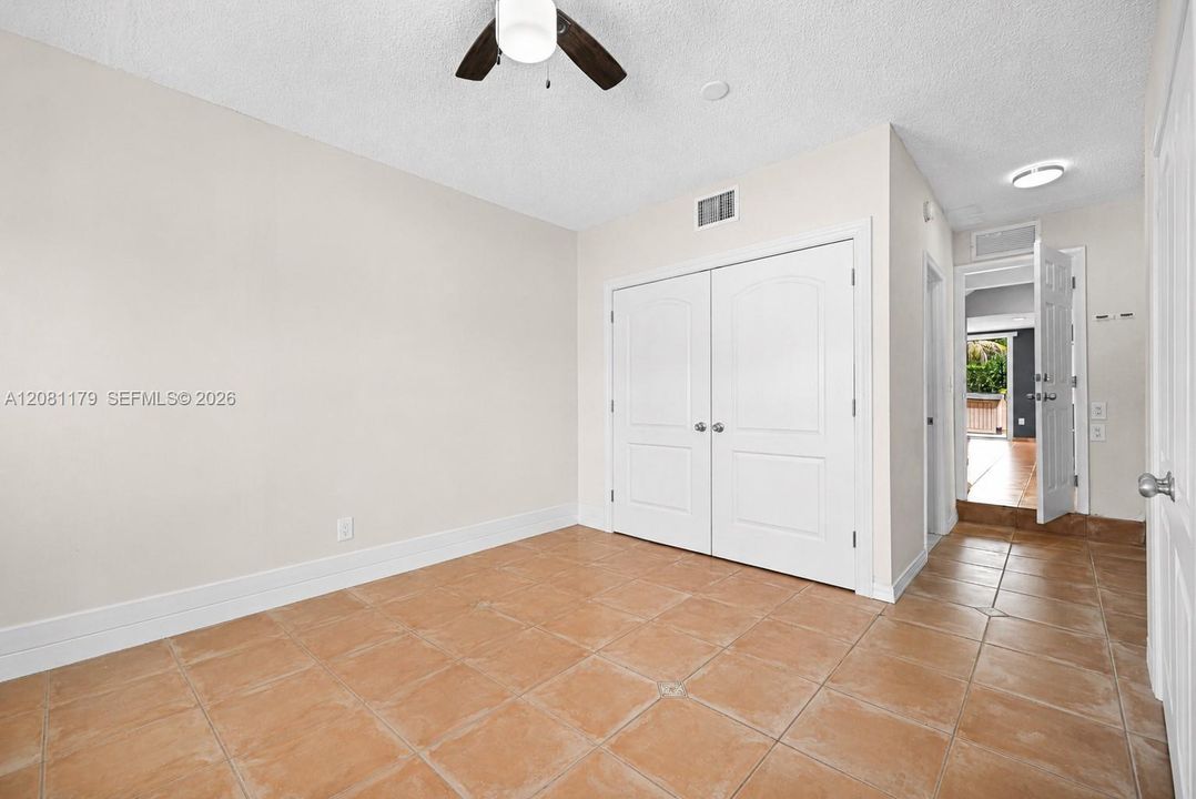 For Rent: $3,800 (4 beds, 3 baths, 1970 Square Feet)