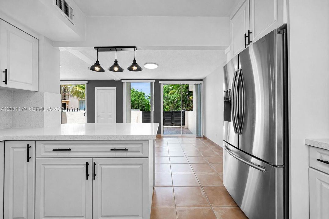 For Rent: $3,800 (4 beds, 3 baths, 1970 Square Feet)