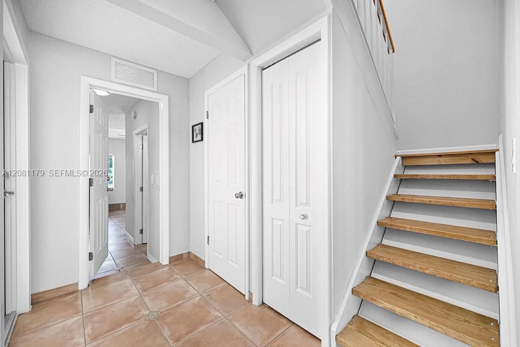 For Rent: $3,800 (4 beds, 3 baths, 1970 Square Feet)