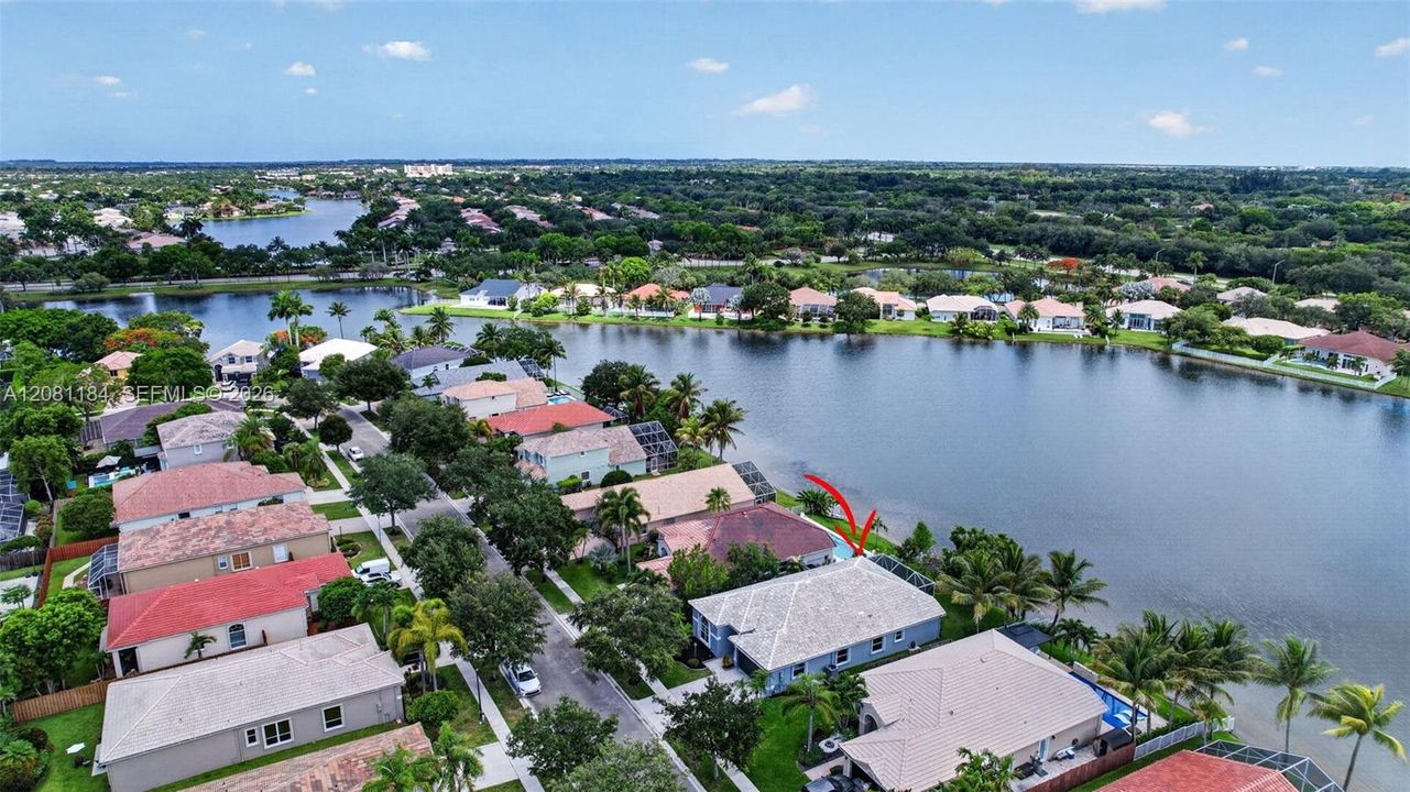 En Venta: $750,000 (4 camas, 3 baños, 2102 Pies cuadrados)