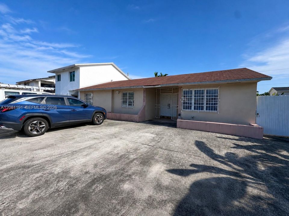 En Venta: $474,900 (3 camas, 2 baños, 1310 Pies cuadrados)