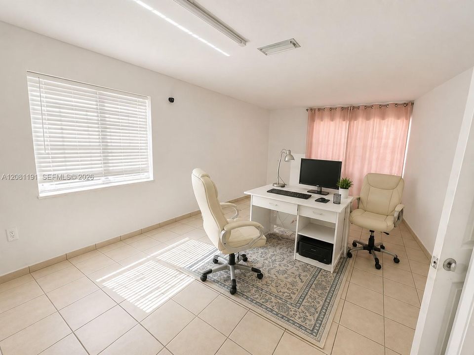 En Venta: $474,900 (3 camas, 2 baños, 1310 Pies cuadrados)