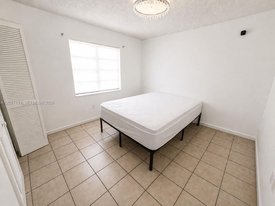 En Venta: $474,900 (3 camas, 2 baños, 1310 Pies cuadrados)