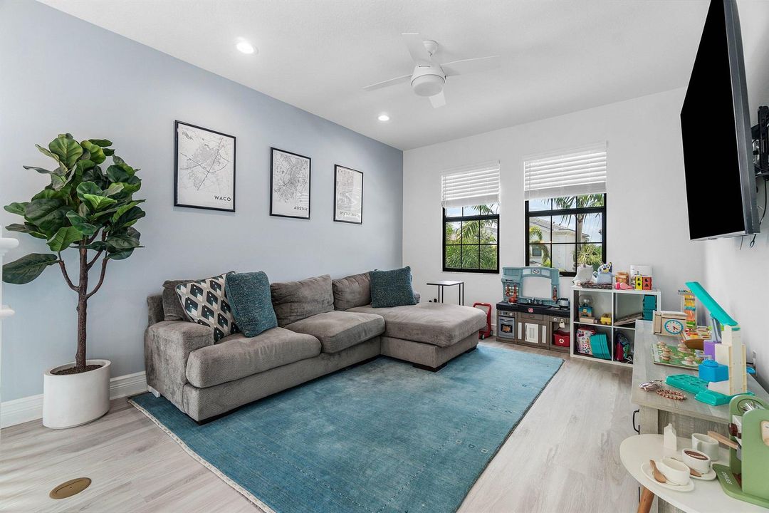 025-16226CabernetDrive-DelrayBeach-FL-33