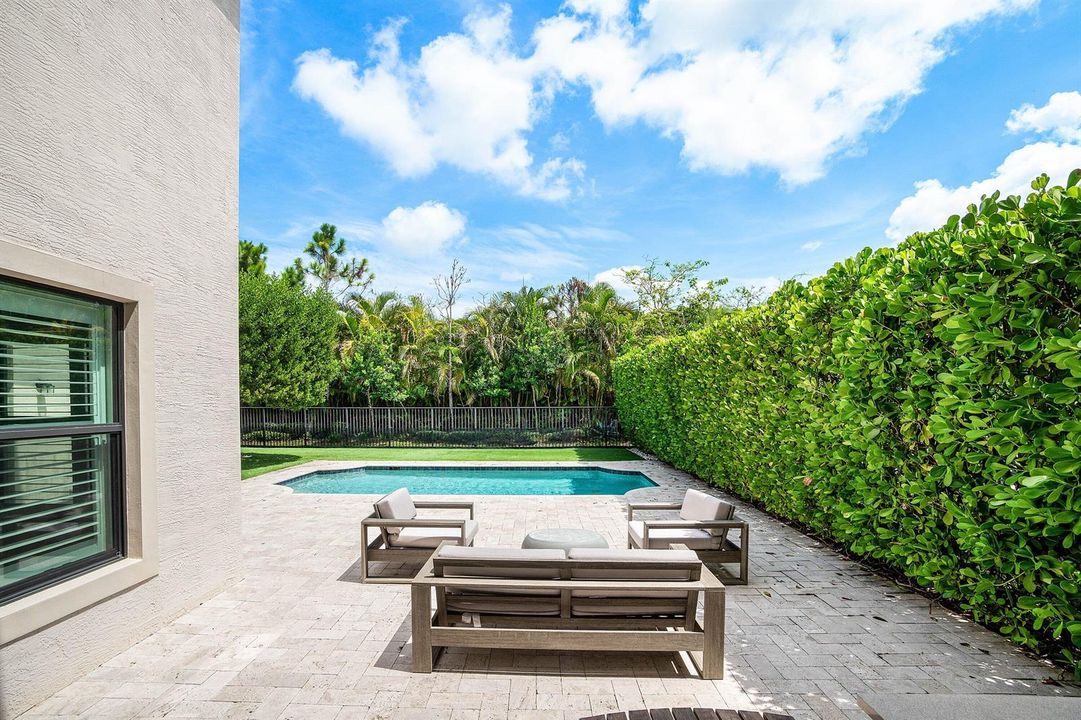 045-16226CabernetDrive-DelrayBeach-FL-33