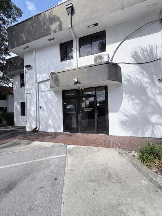 Back Separate Entrance