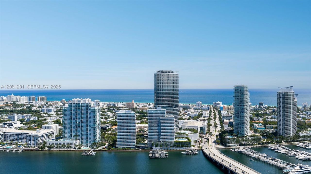 На продажу: $2,950,000 (3 спален, 3 ванн, 1994 Квадратных фут)