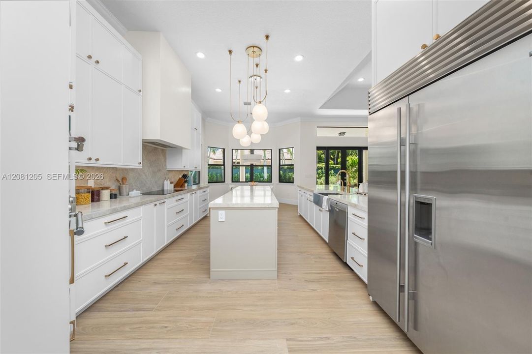 For Sale: $4,000,000 (5 beds, 5 baths, 0 Square Feet)