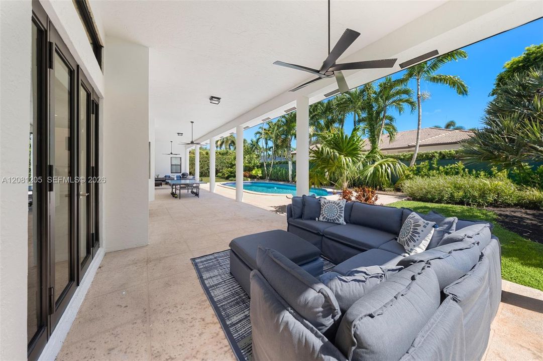 For Sale: $4,000,000 (5 beds, 5 baths, 0 Square Feet)