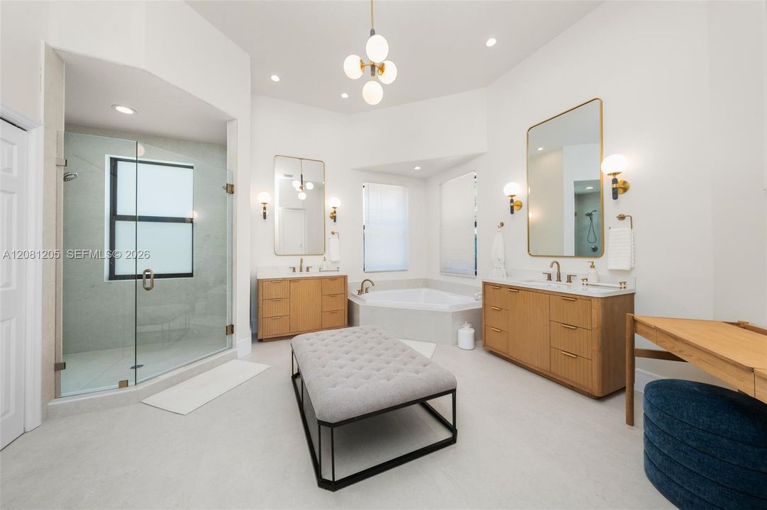 For Sale: $4,000,000 (5 beds, 5 baths, 0 Square Feet)