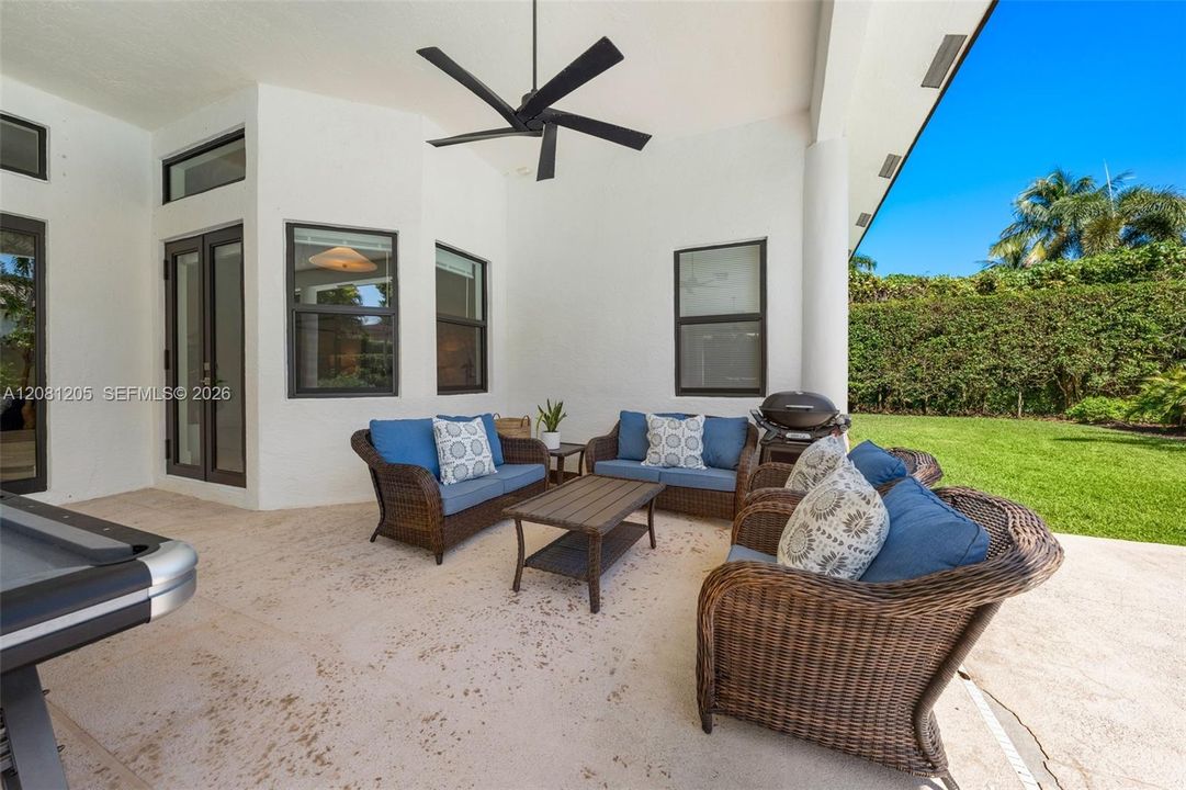 For Sale: $4,000,000 (5 beds, 5 baths, 0 Square Feet)