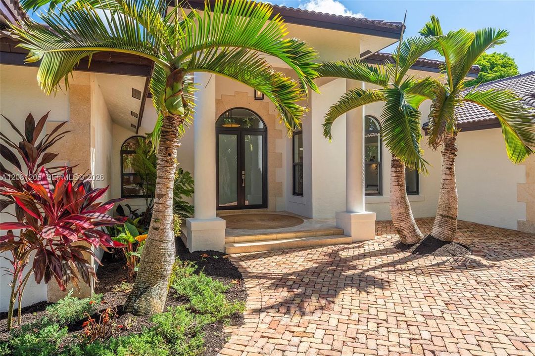 For Sale: $4,000,000 (5 beds, 5 baths, 0 Square Feet)