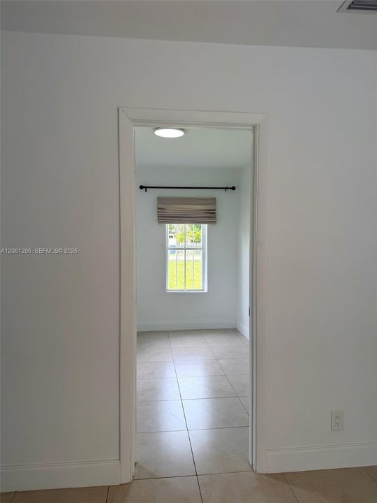 For Rent: $2,995 (2 beds, 1 baths, 1053 Square Feet)